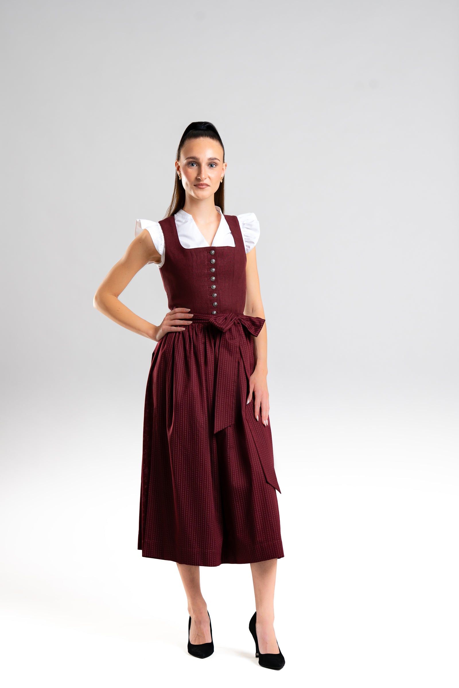 Dirndl Schlossberg in Bordeauxrot